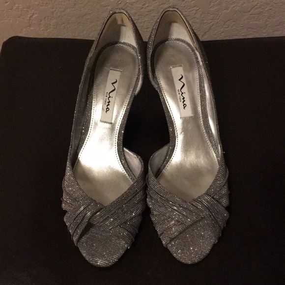 nina new york silver shoes